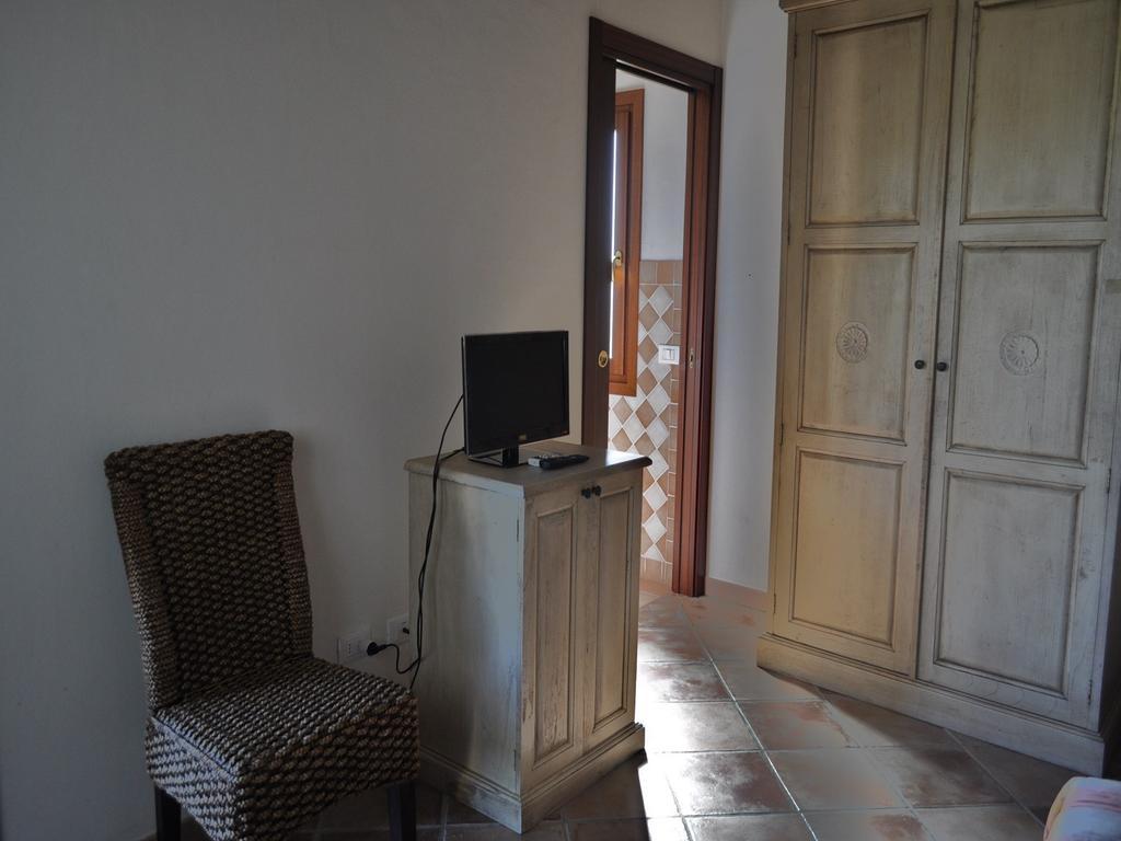 B&B Pubulos Olbia Ruang foto