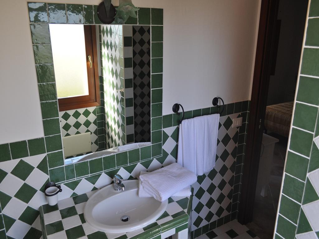 B&B Pubulos Olbia Ruang foto