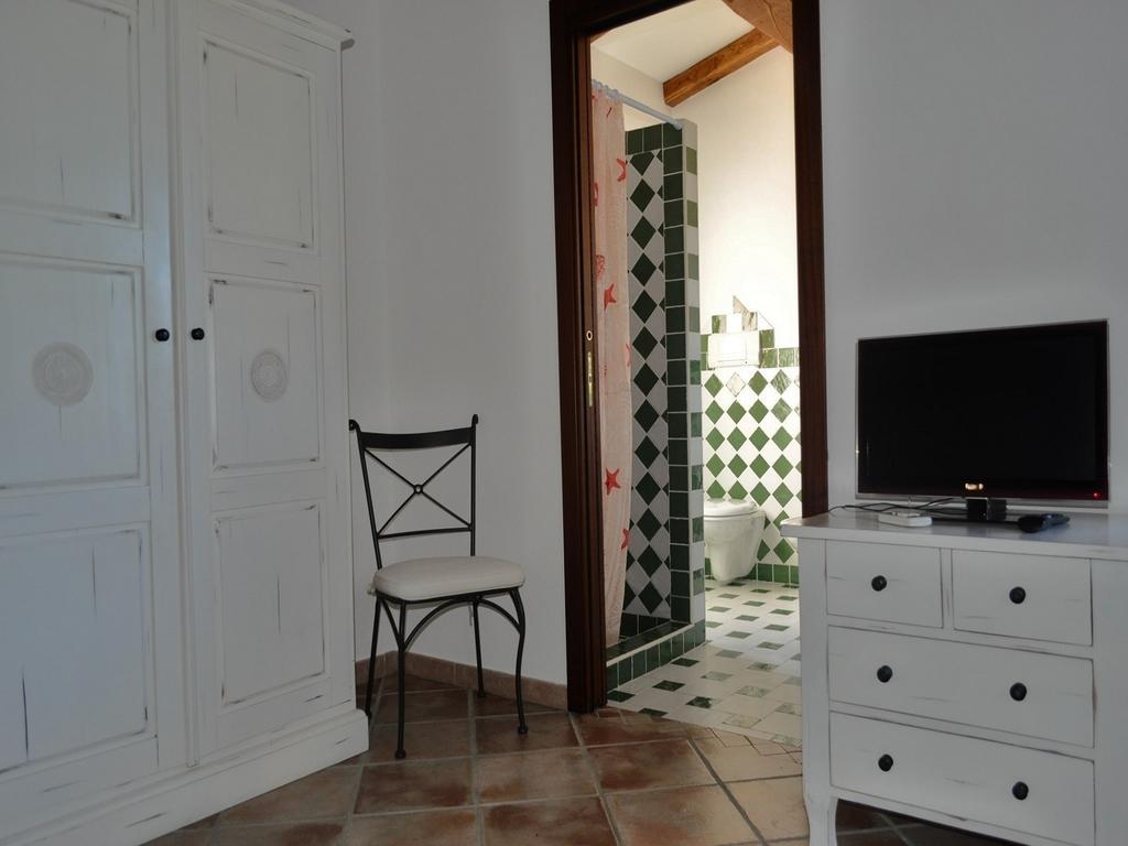 B&B Pubulos Olbia Ruang foto